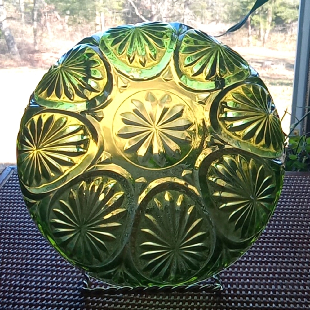 Vintage anchor hocking avocado green serving bowl